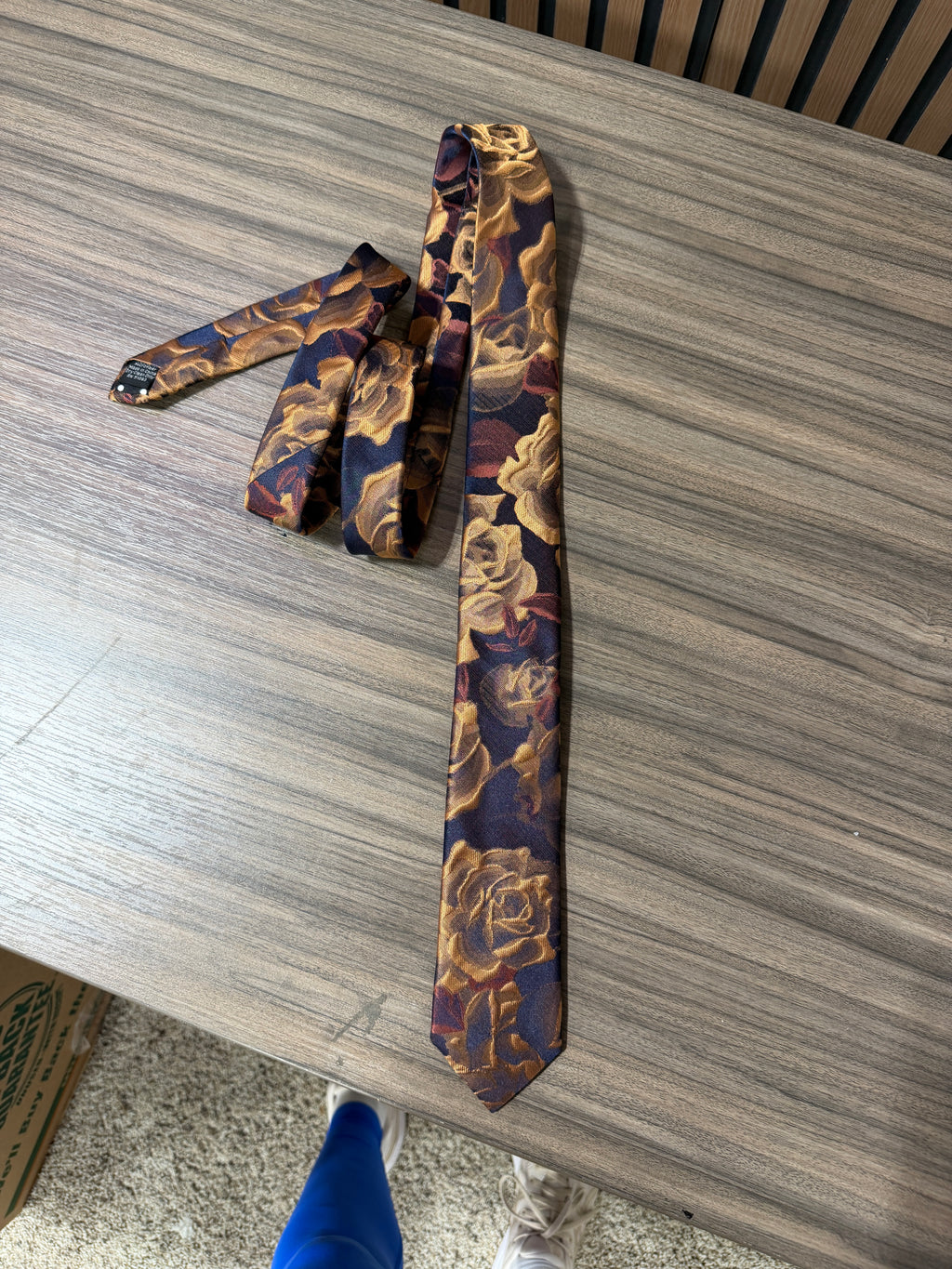 Blue and gold floral-patterned microfiber necktie