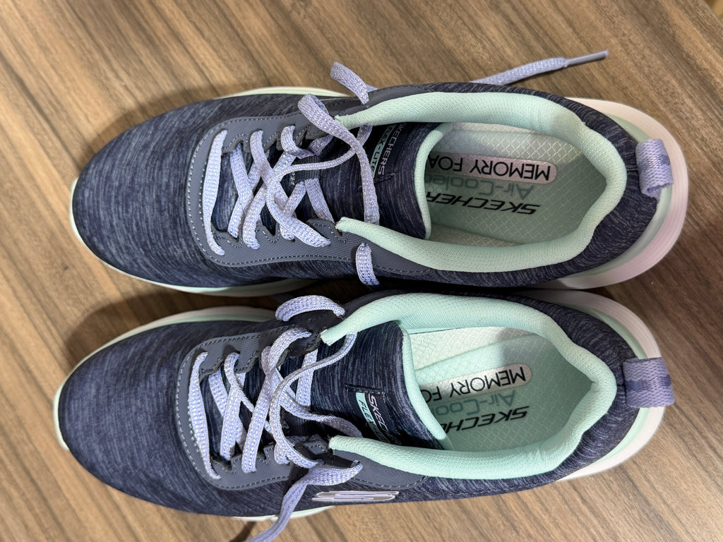 Skechers Women's Flex Appeal 5.0 - Modern Times sneakers sz 9