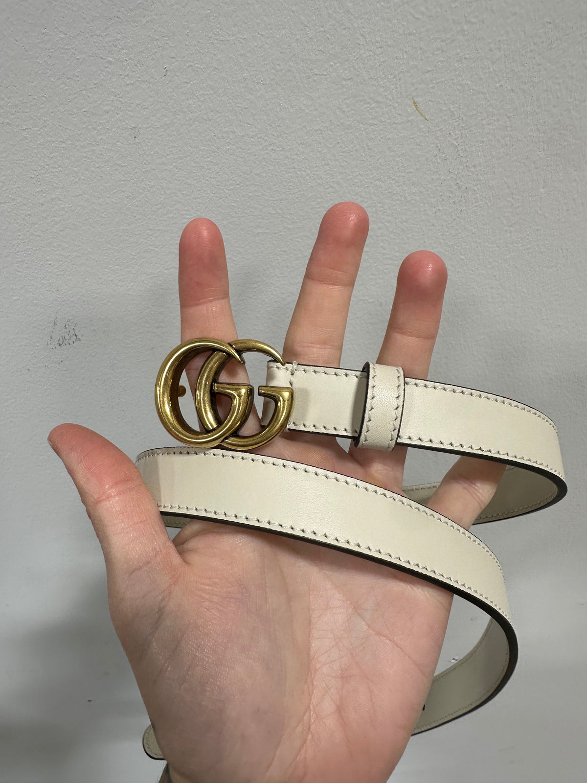 Gucci GG Marmont Thin Leather Belt Gold GG Hardware