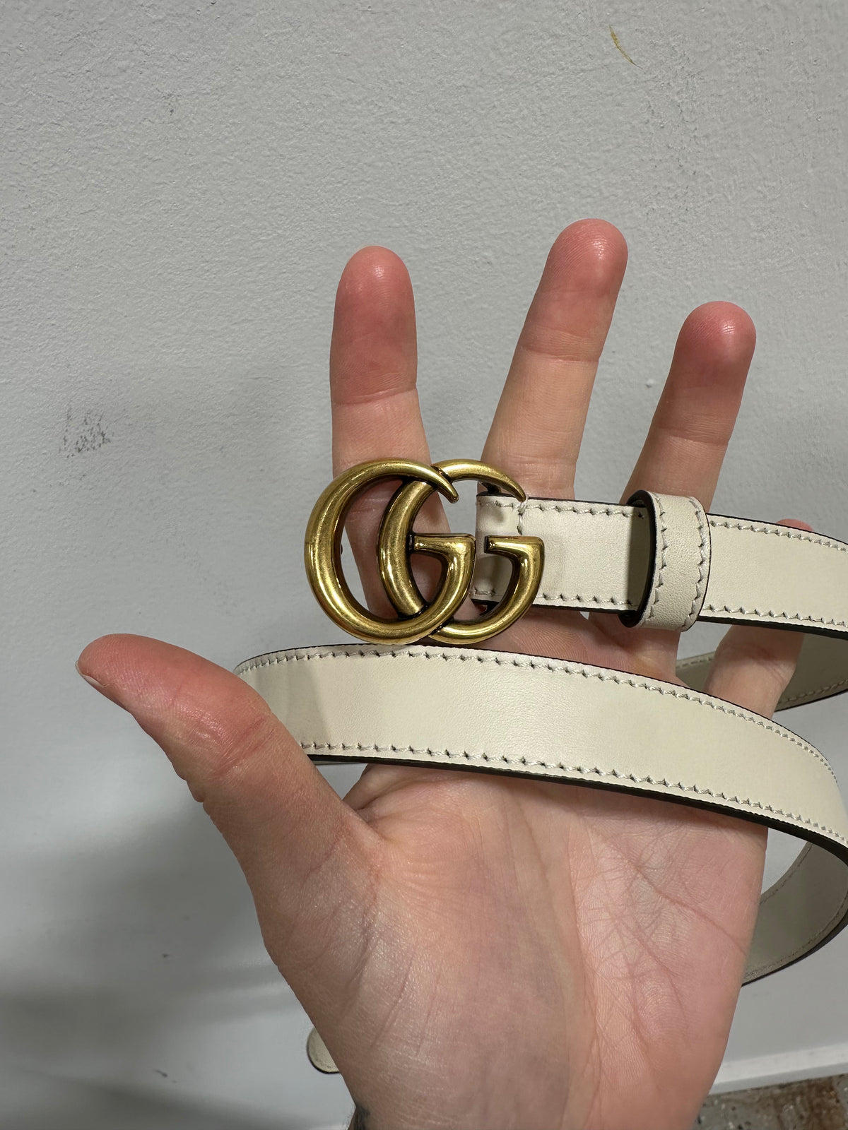 Gucci GG Marmont Thin Leather Belt Gold GG Hardware