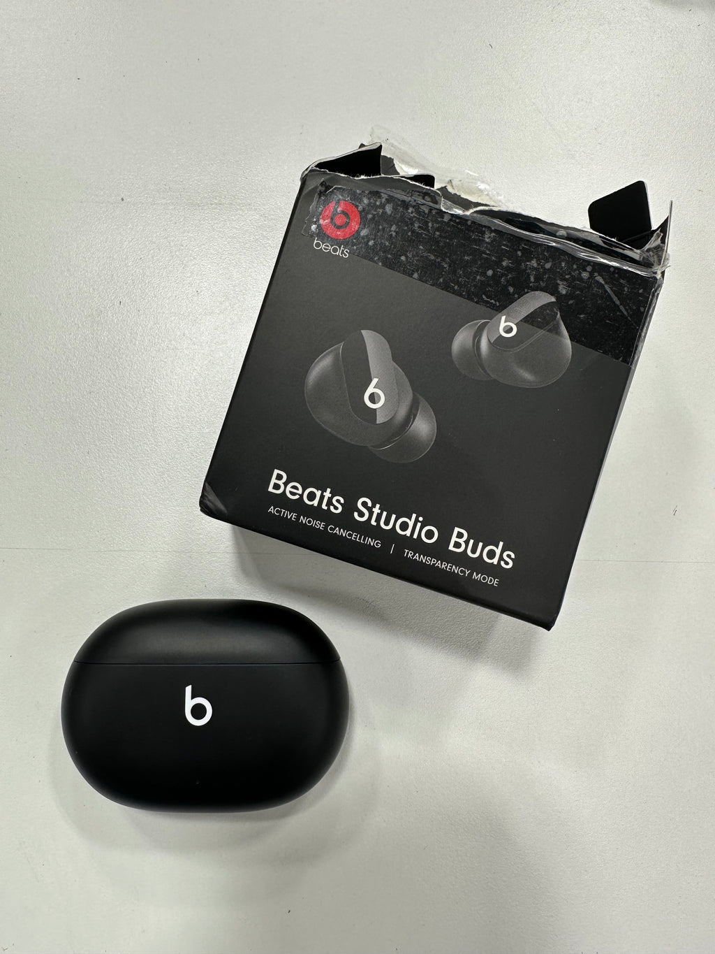 Beats Studio Buds