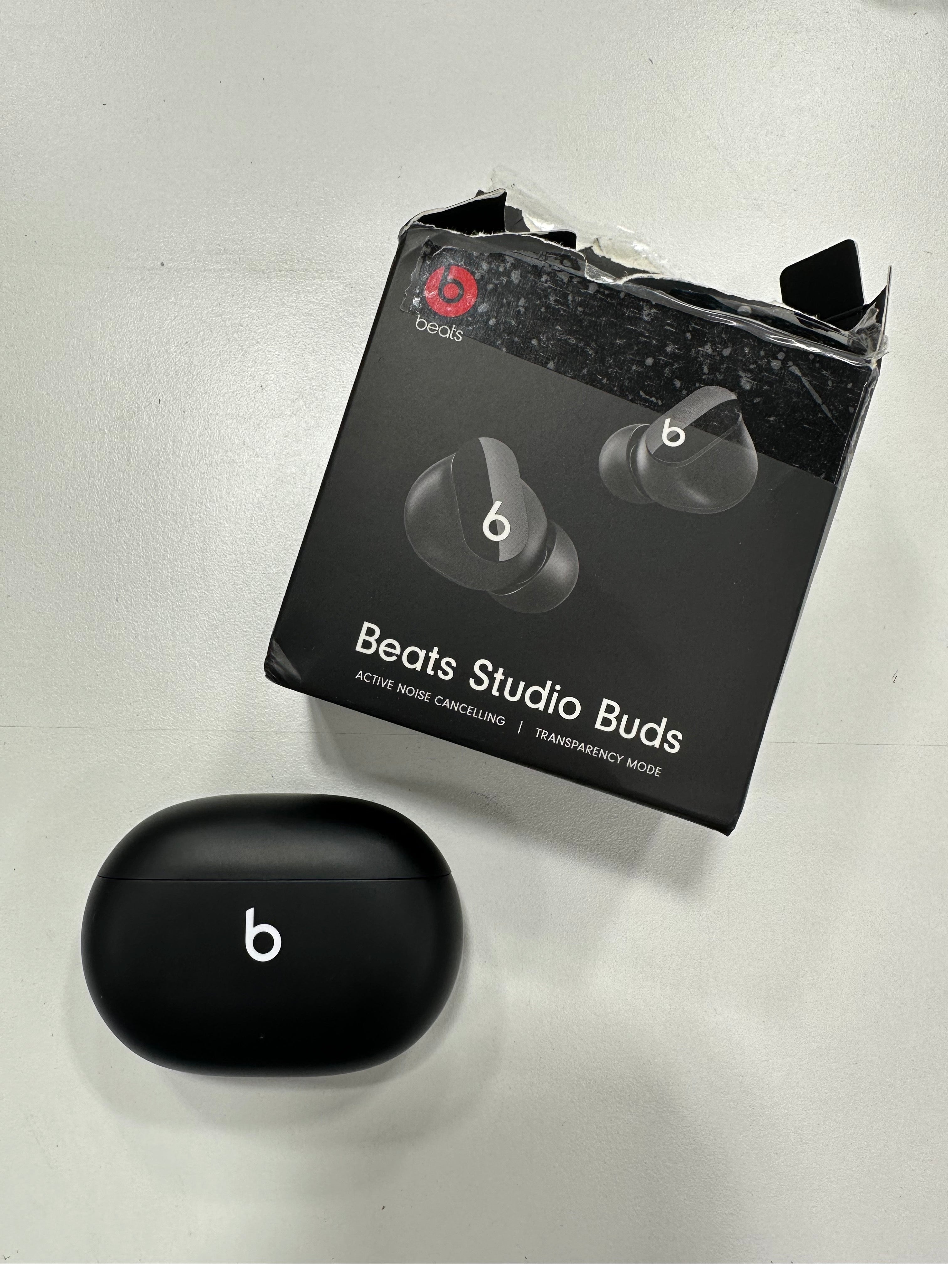Beats Studio Buds