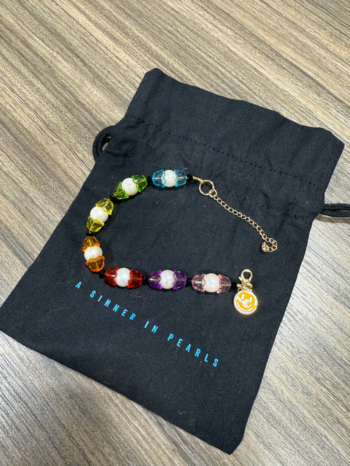 A Sinner In Pearls Bracelet