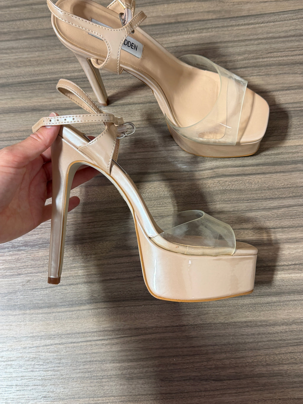 Steve Madden platform high heel sandals sz 8