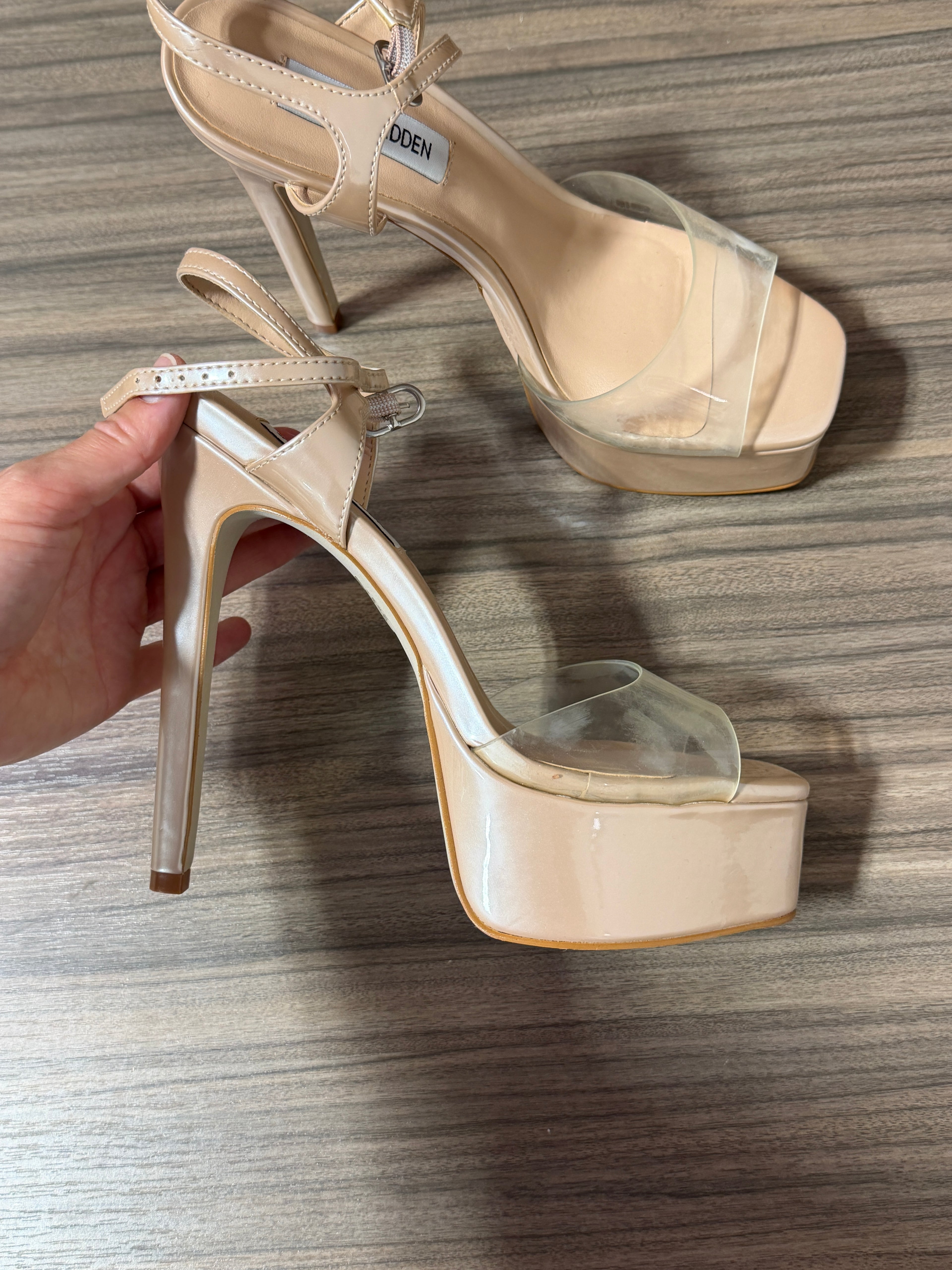 Steve Madden platform high heel sandals sz 8