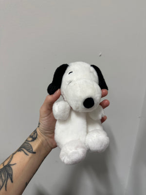 Aurora Peanuts Palm Pals 5" Snoopy Miniature Plush Stuffed Animal Dog