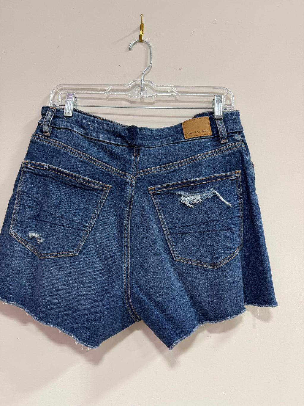 dark blue distressed denim cutoff shorts women's sz 8