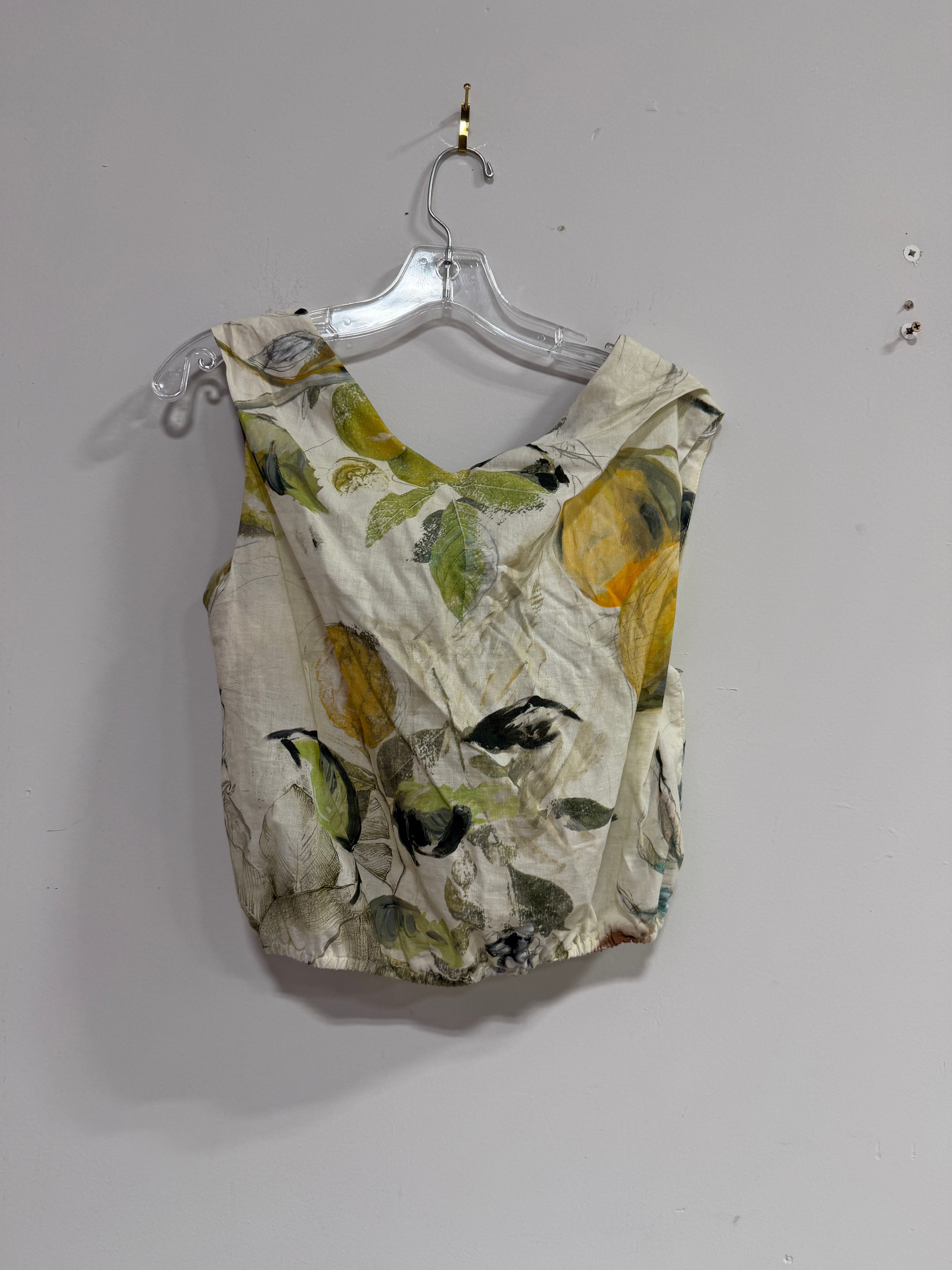 Zara sleeveless, cream-colored crop top women's sz M