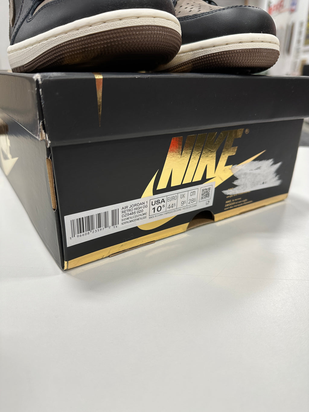 Jordan 1 Retro High OG Palomino Sz 10.5