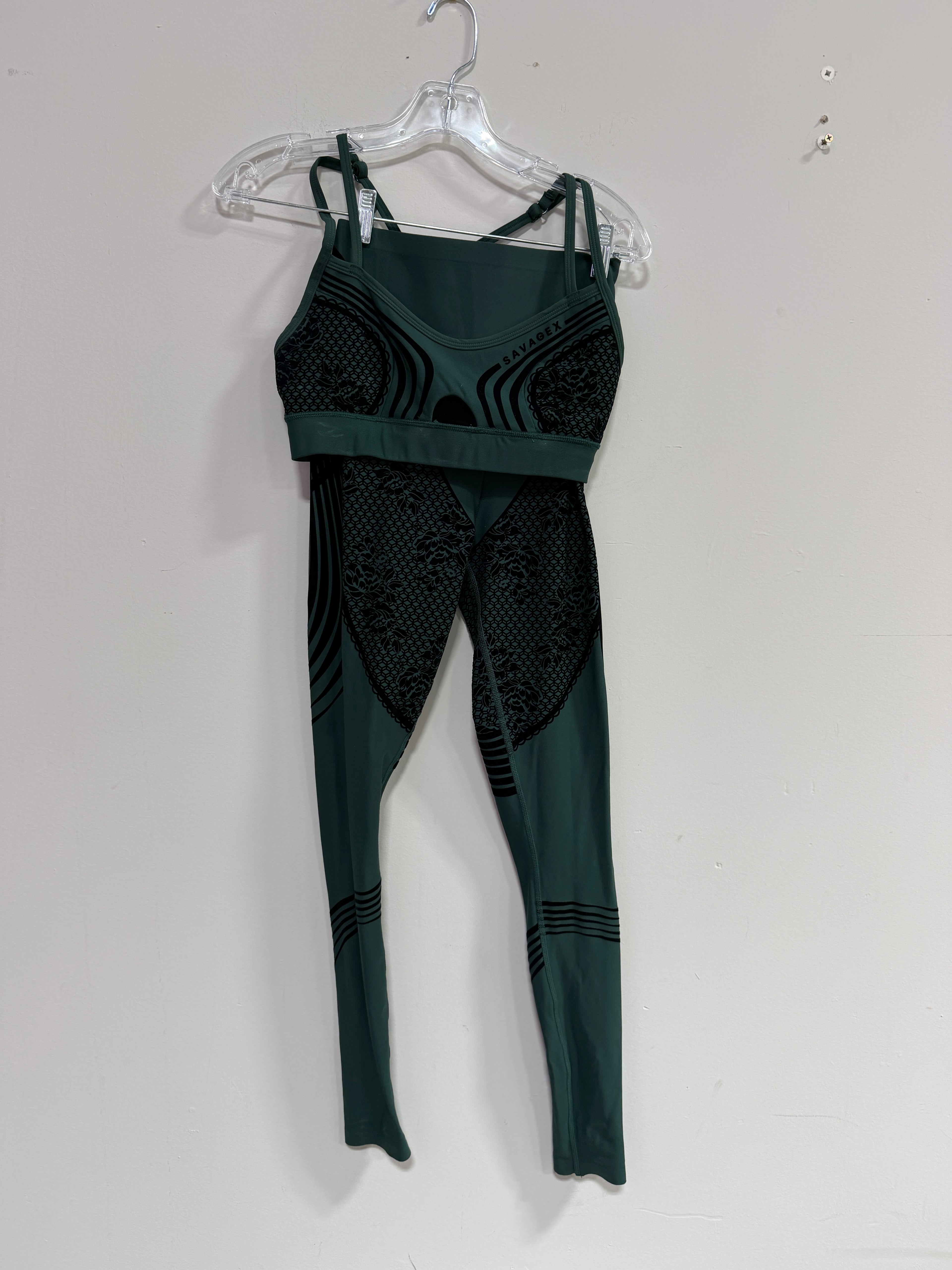 Special FX Activewear Set in botanical green women's sz 8-10