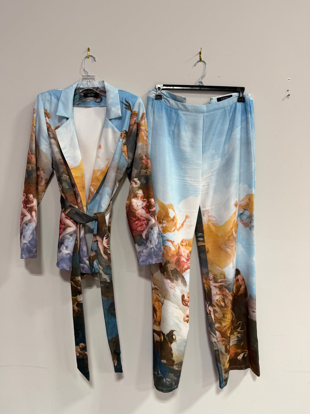 AKIRA Label Look Up Printed Blazer and Pant set women's sz L