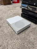 Microsoft Xbox One S - 1681 - Slim For Parts