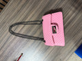 Pink chevron-patterned mini shoulder bag