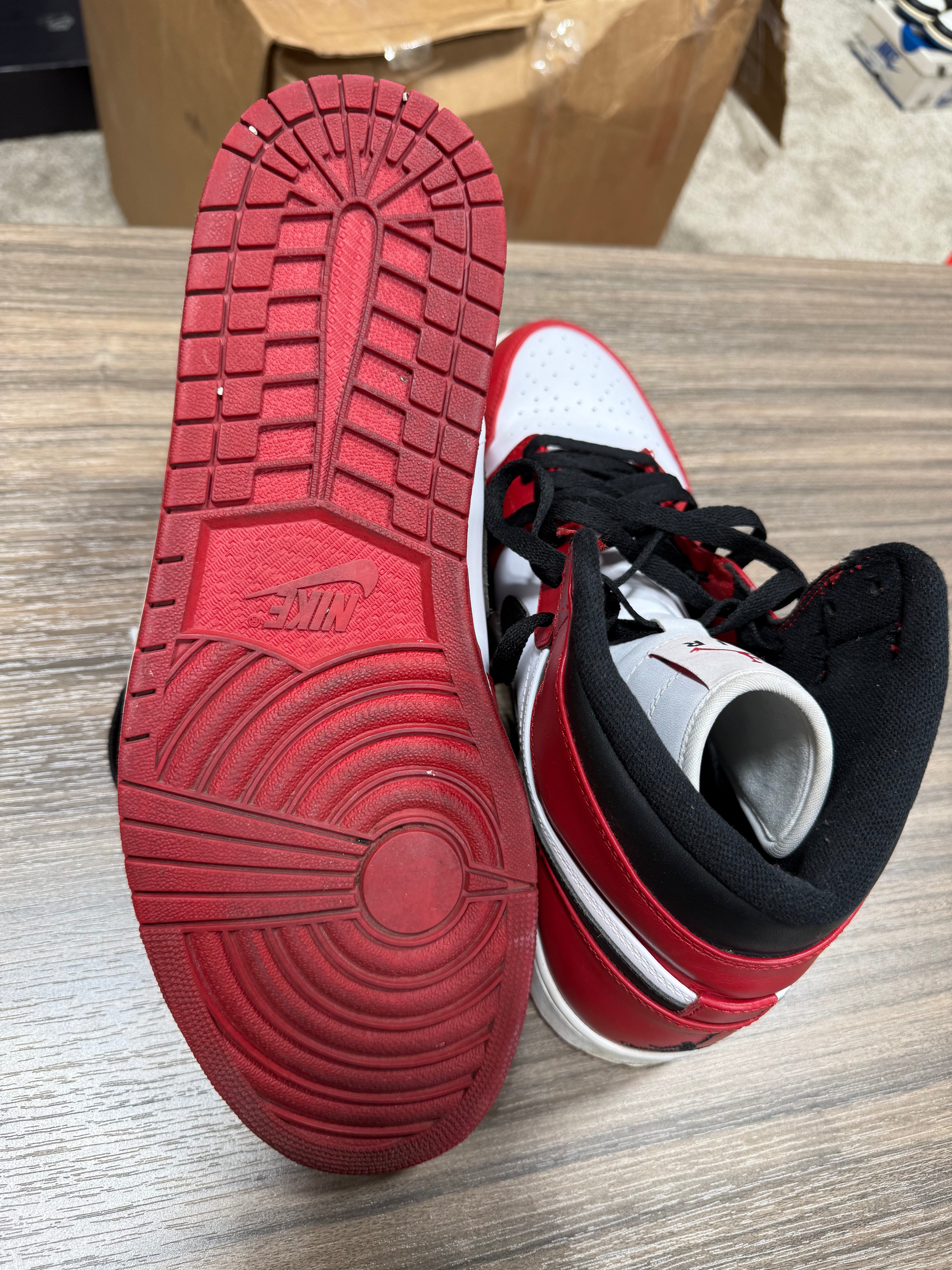 Jordan 1 Chicago 2013 Sz 14 NO BOX