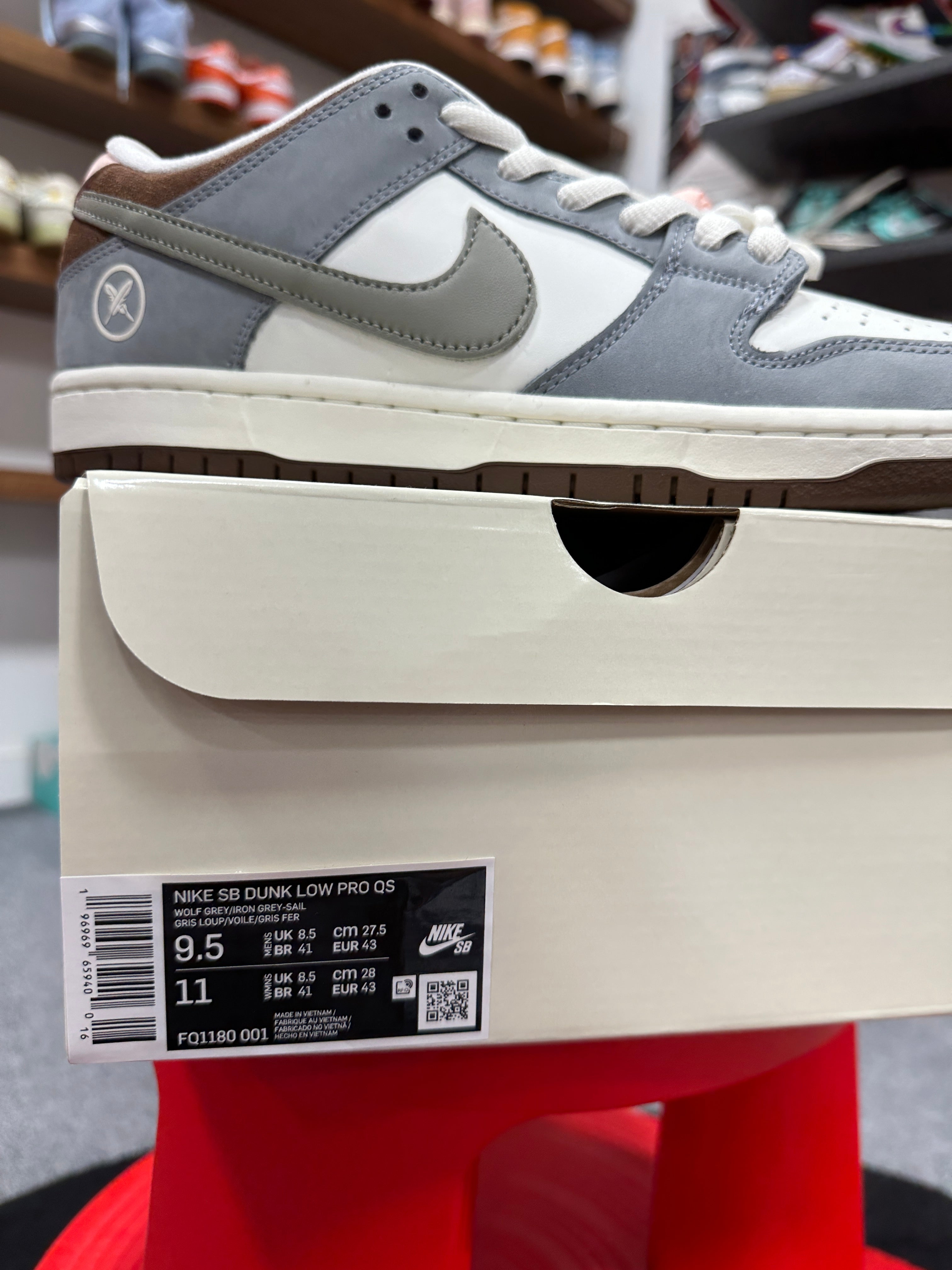 Nike SB Dunk Low Yuto Sz 9.5