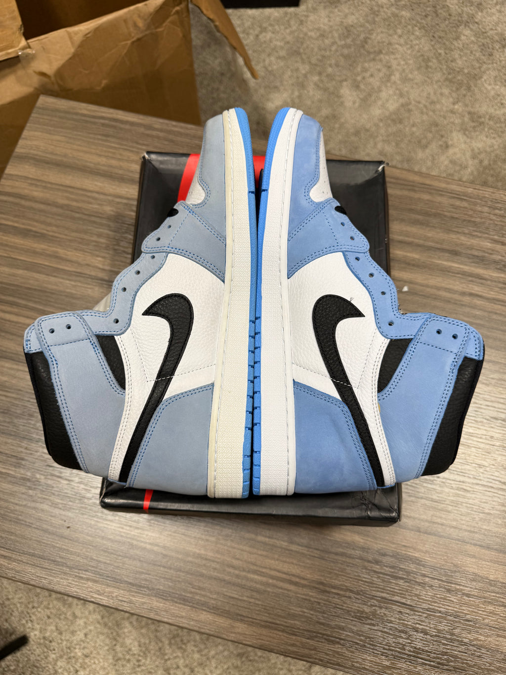 Jordan 1 High UNC Sz 14 Read Description