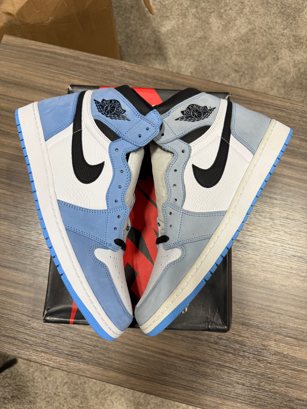 Jordan 1 High UNC Sz 14 Read Description