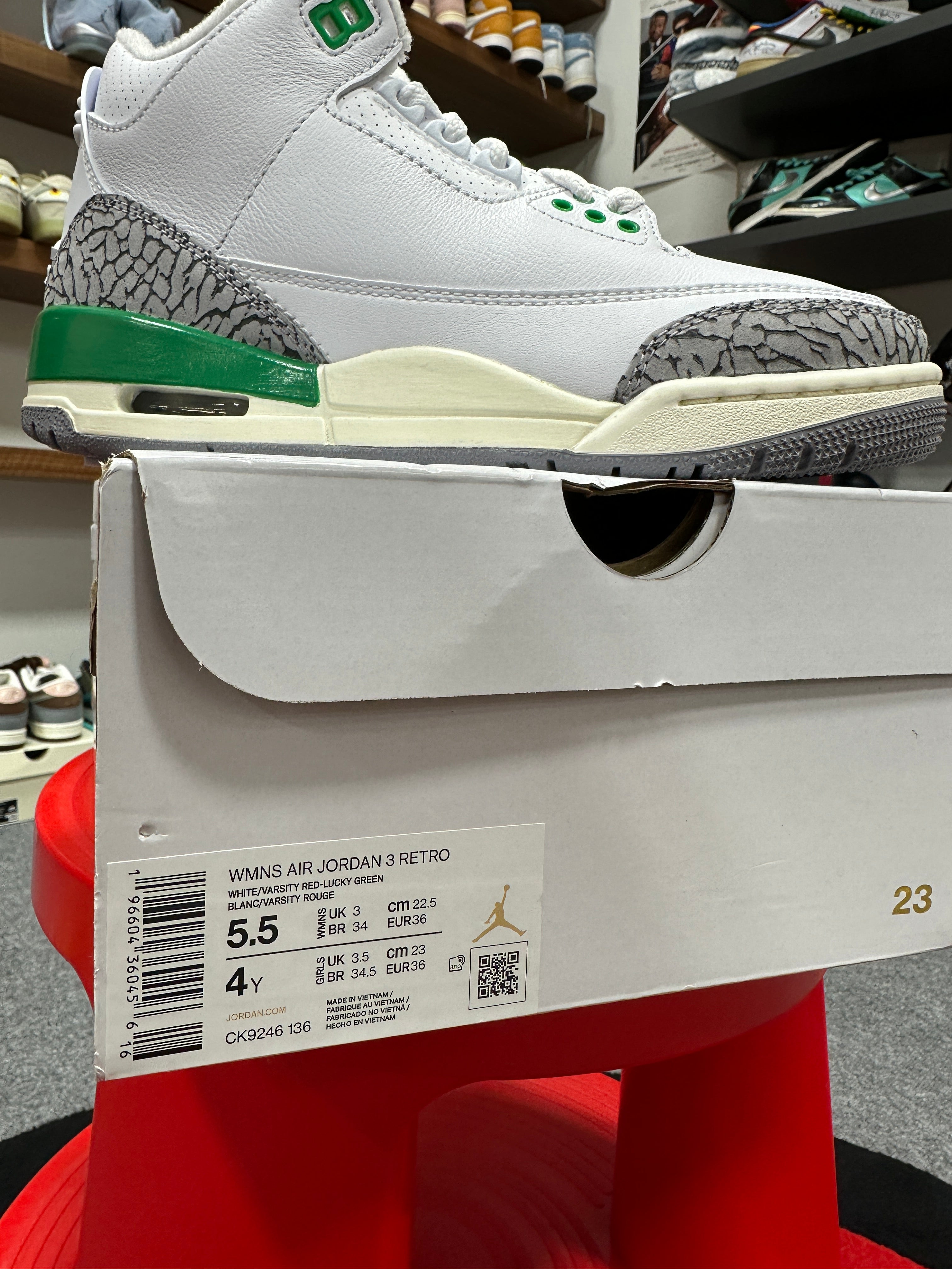 Wmns Jordan 3 Lucky Green Sz 5.5