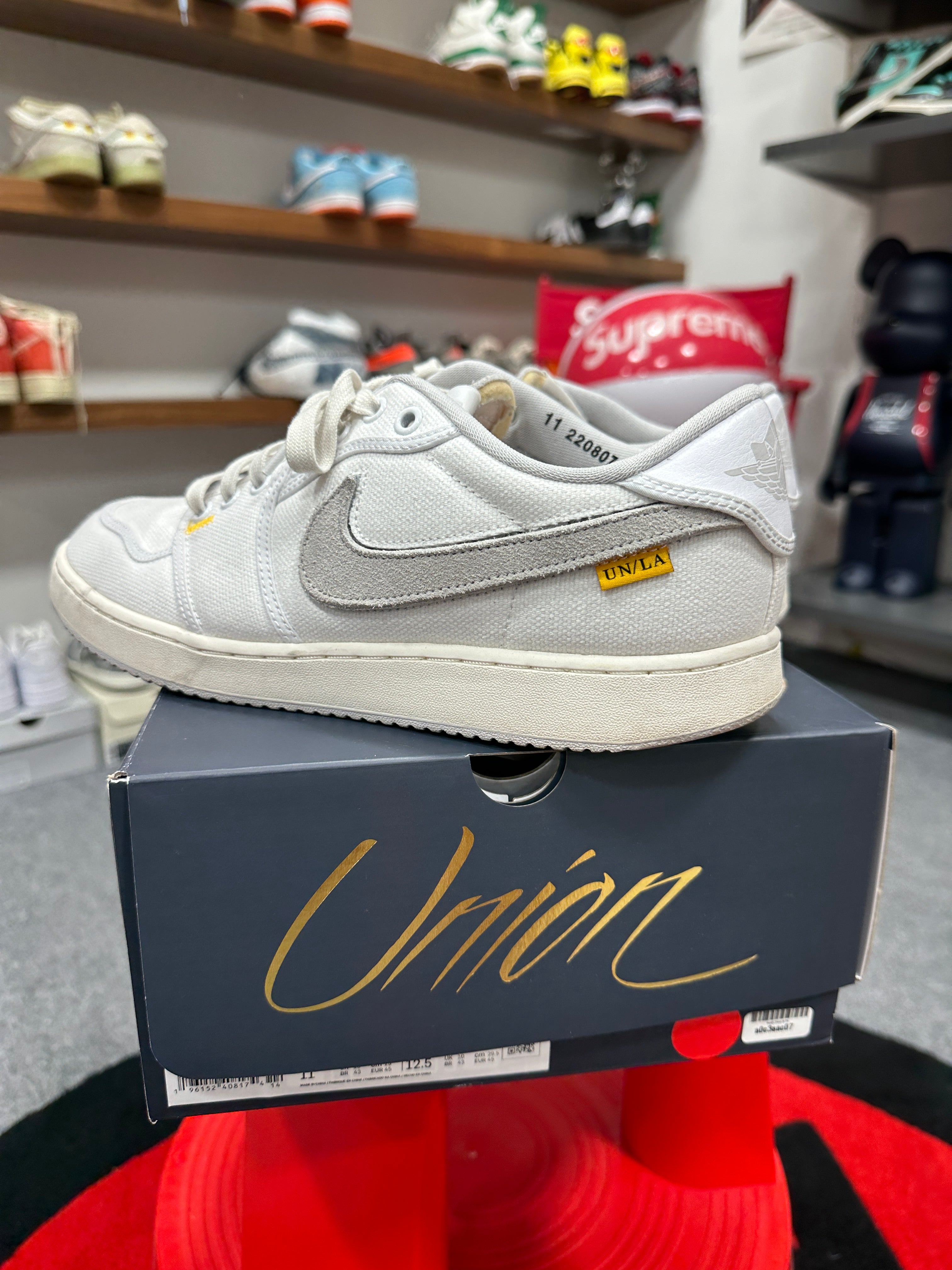 Union Jordan 1 Low Sz 11 LOOK AT PICTURES
