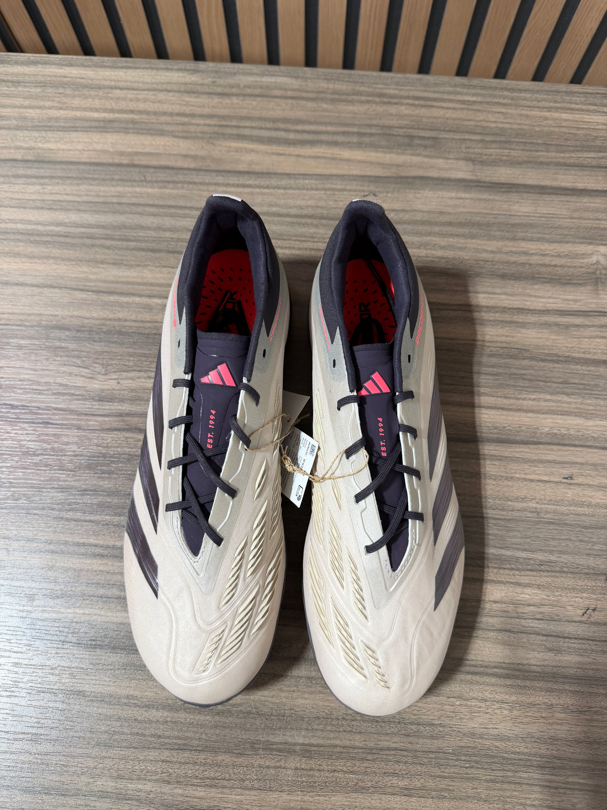 Adidas Predator Elite TF Sz 9