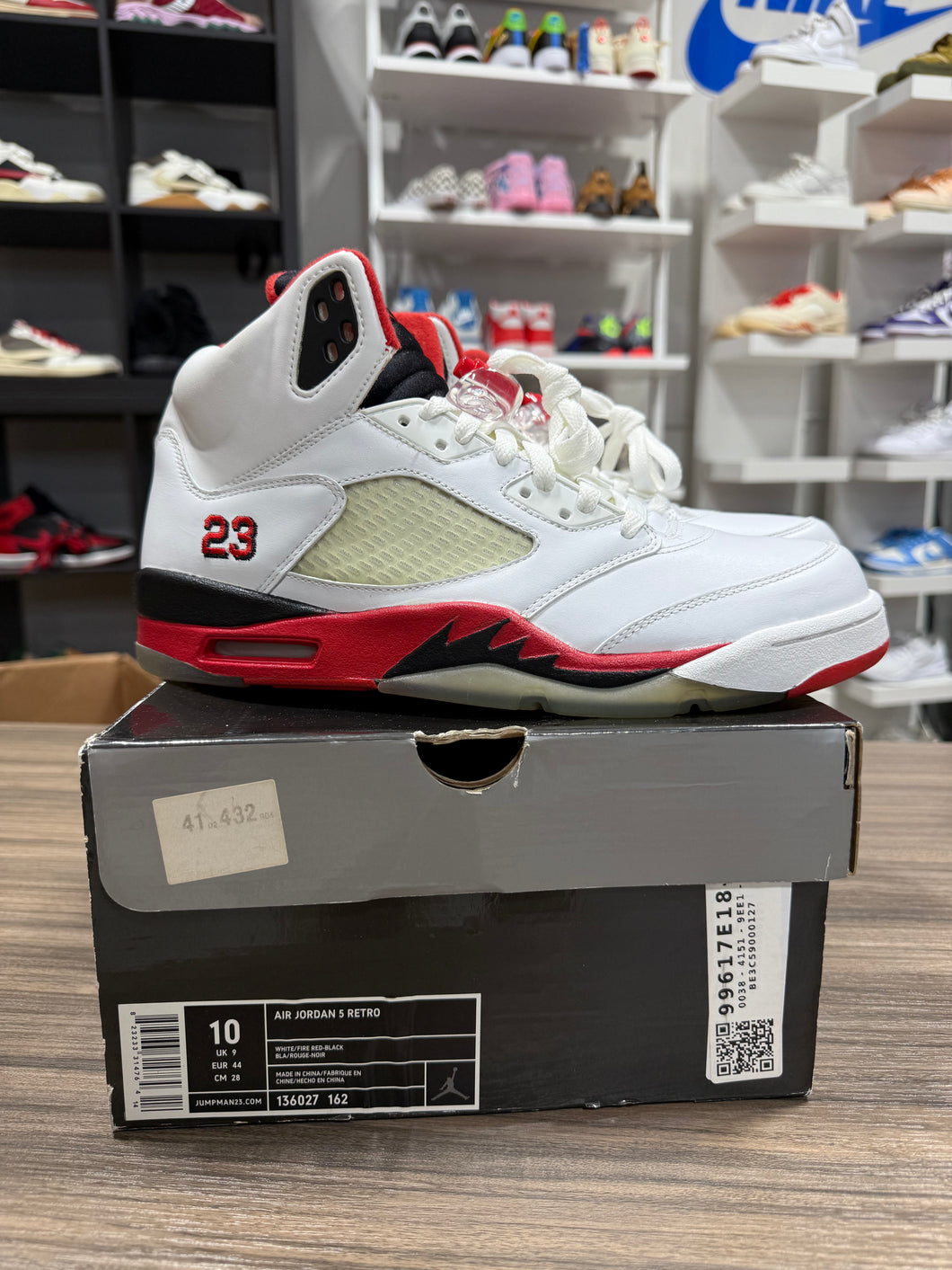 Jordan 5 Fire Red Sz 10 2006