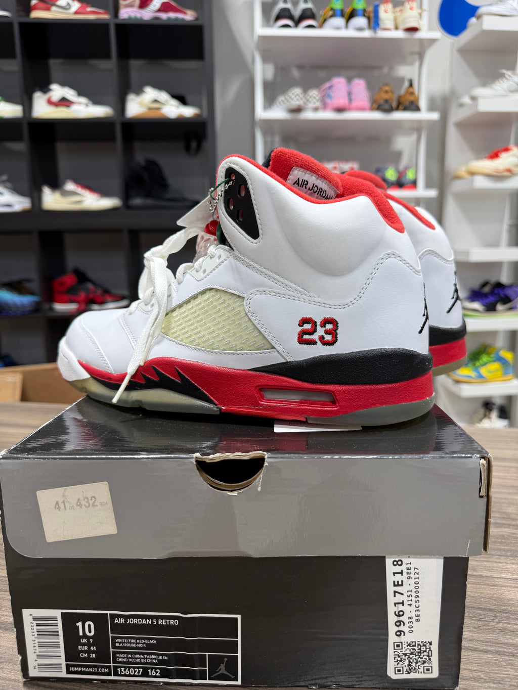 Jordan 5 Fire Red Sz 10 2006