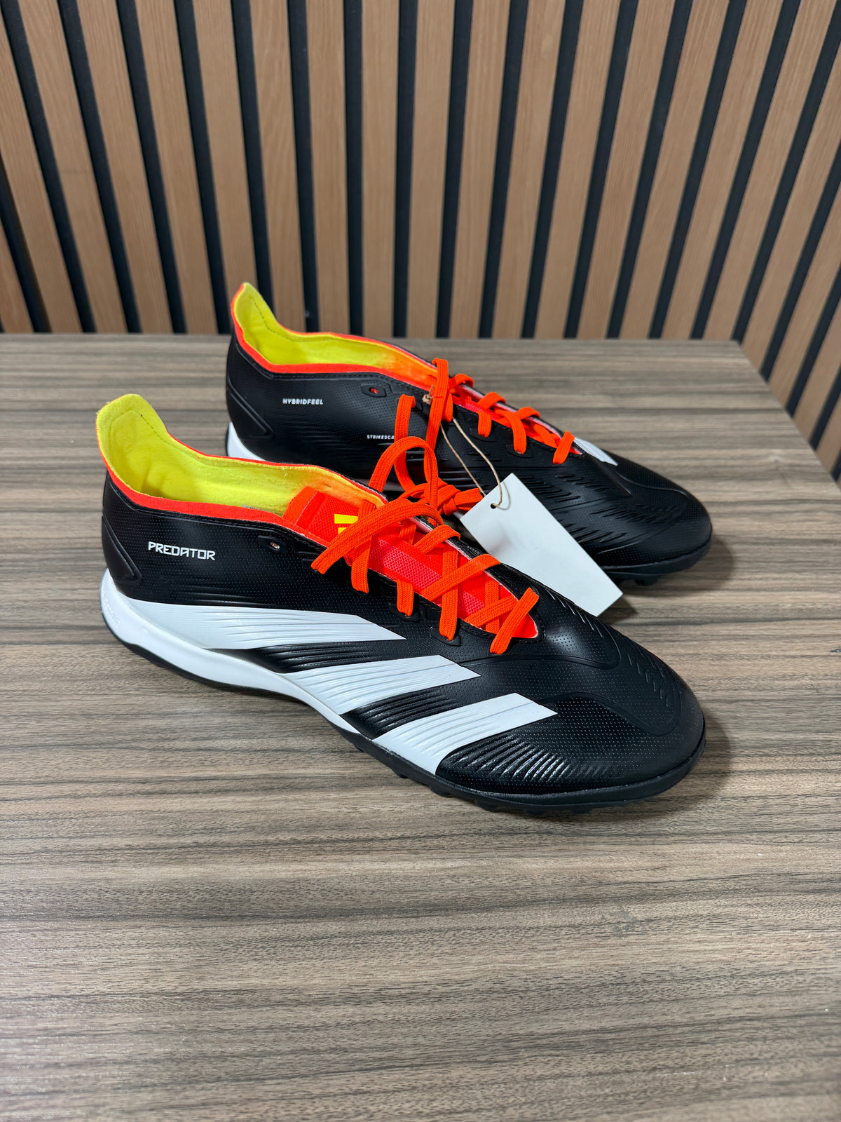 Adidas Predator 24 League Low TF Solar Energy Pack Sz 9