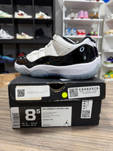 Load image into Gallery viewer, Air Jordan 11 Concord Sz 8.5 Read Description MIDSOLE DISCONNECT
