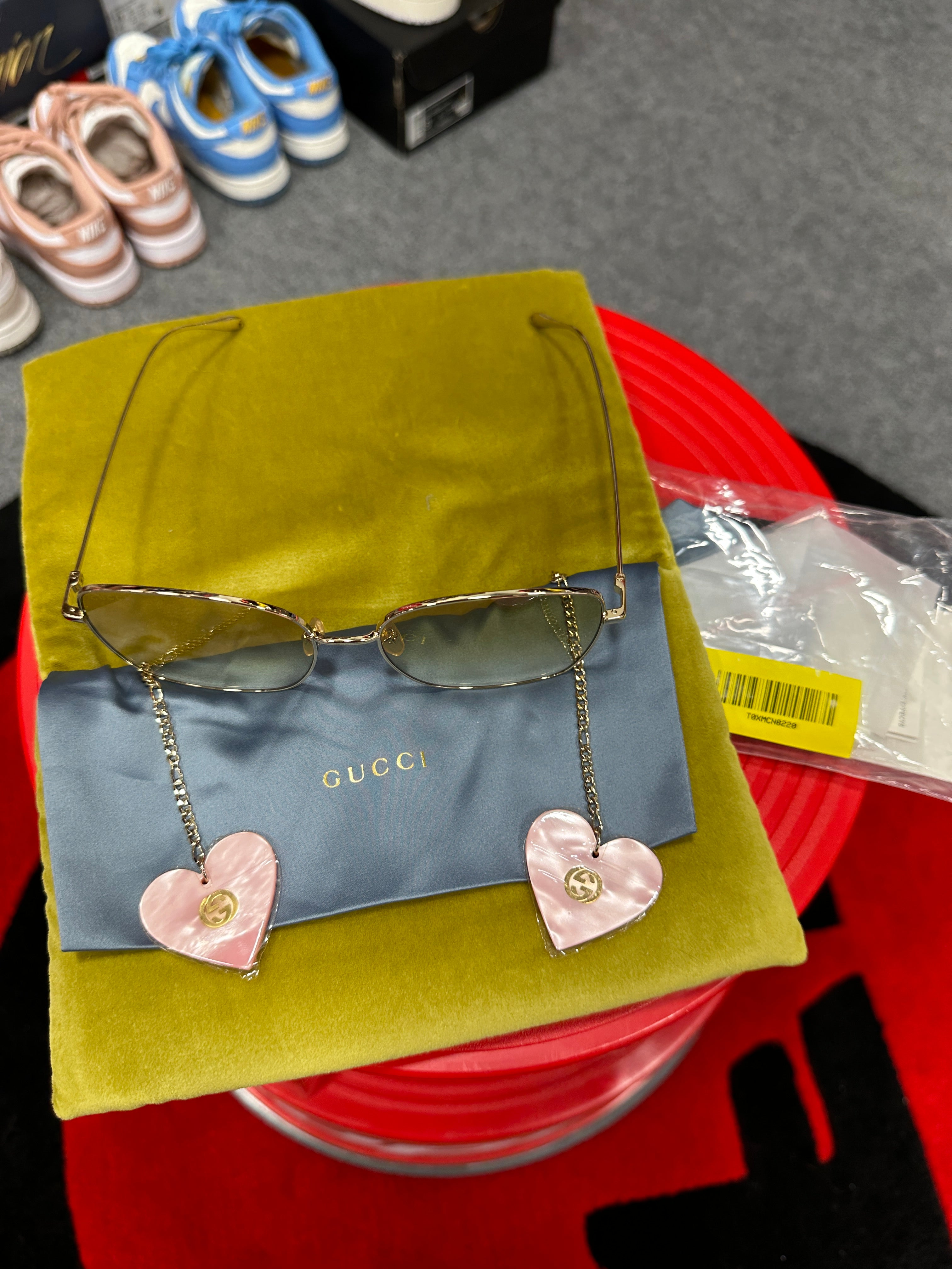 Gucci Glasses/Sunglasses