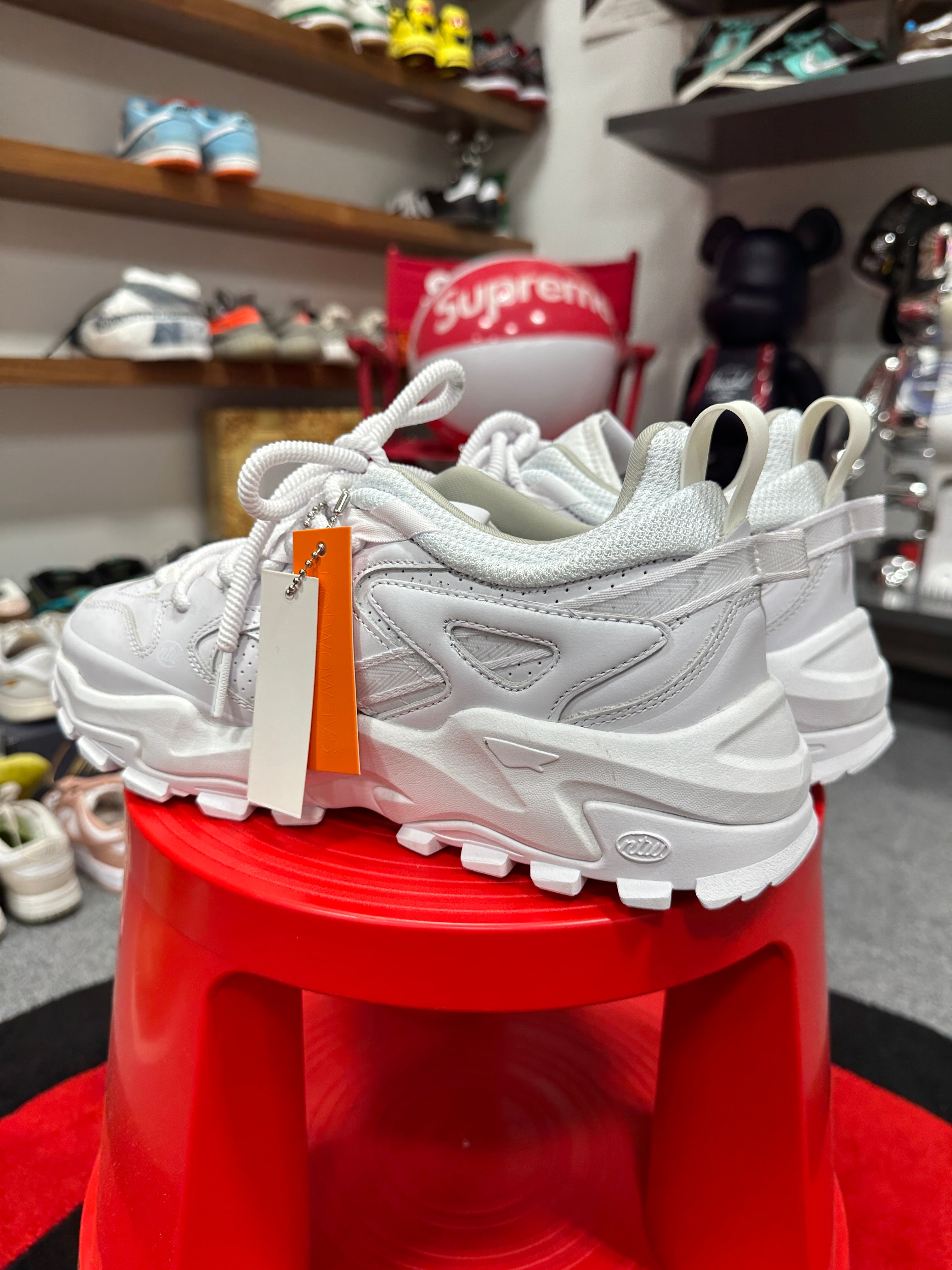 Notwoways Shoes Sz 11 white