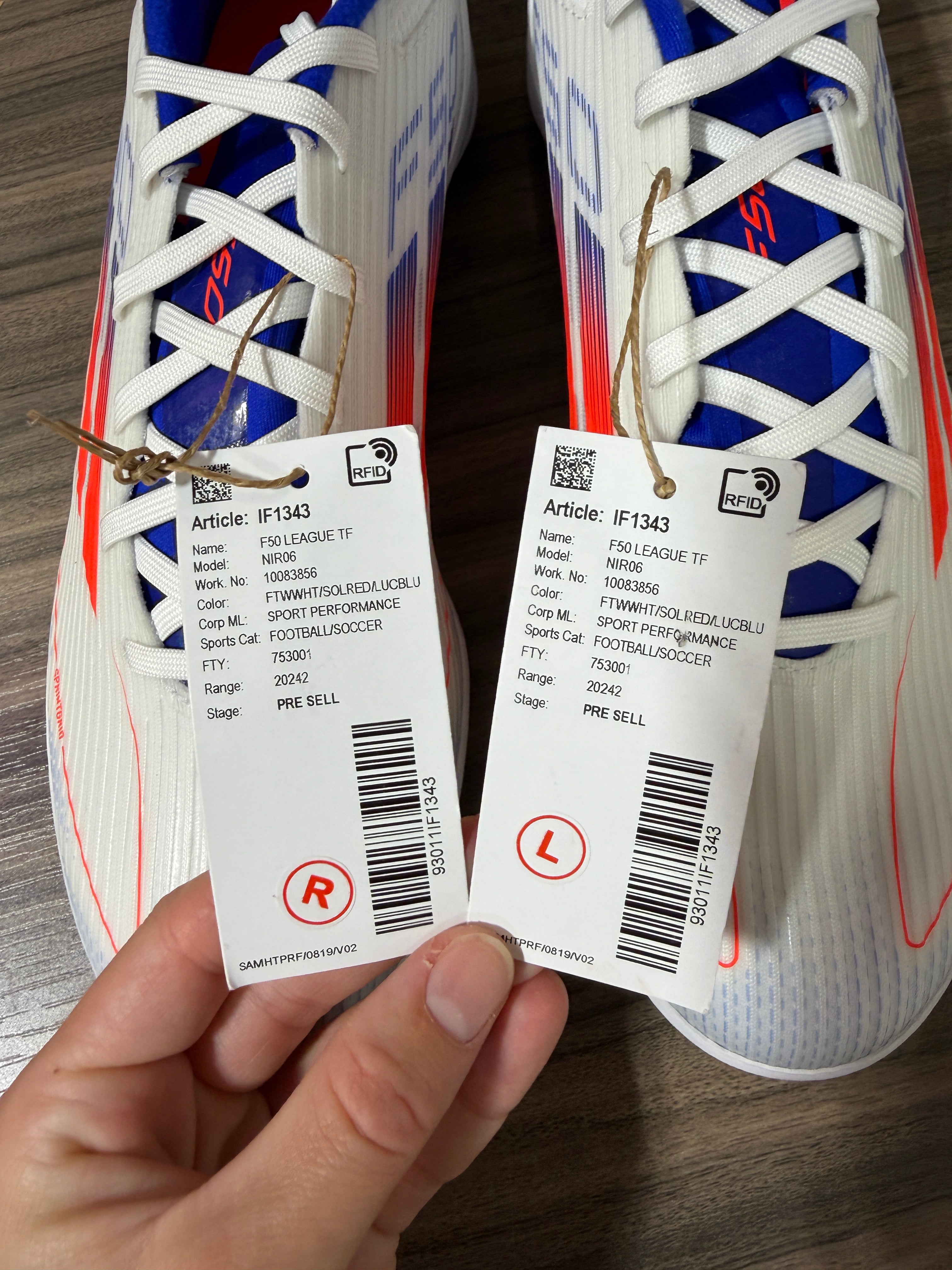 Adidas F50 League IN Soccer Shoes Sz 9