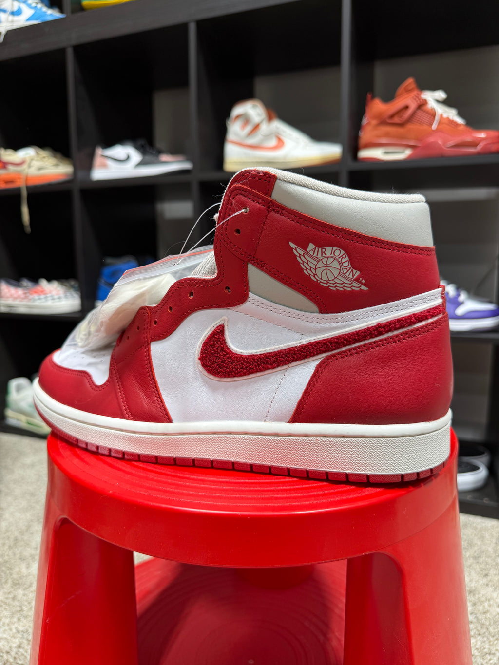 Air Jordan 1 Retro High OG "Varsity" Sz 10/W11.5 No Box