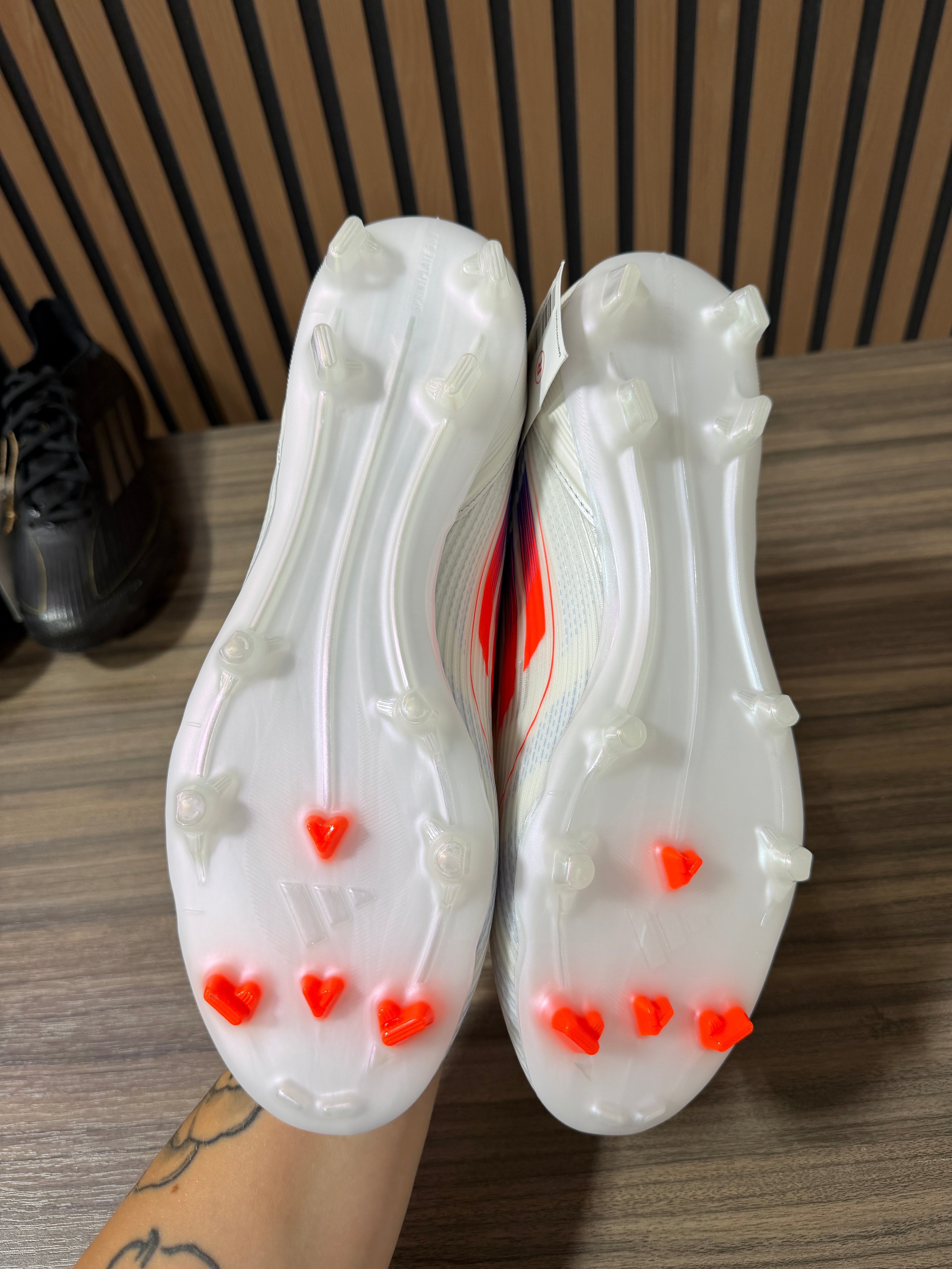 Adidas F50 Elite Laceless FG Football Boots Sz 9
