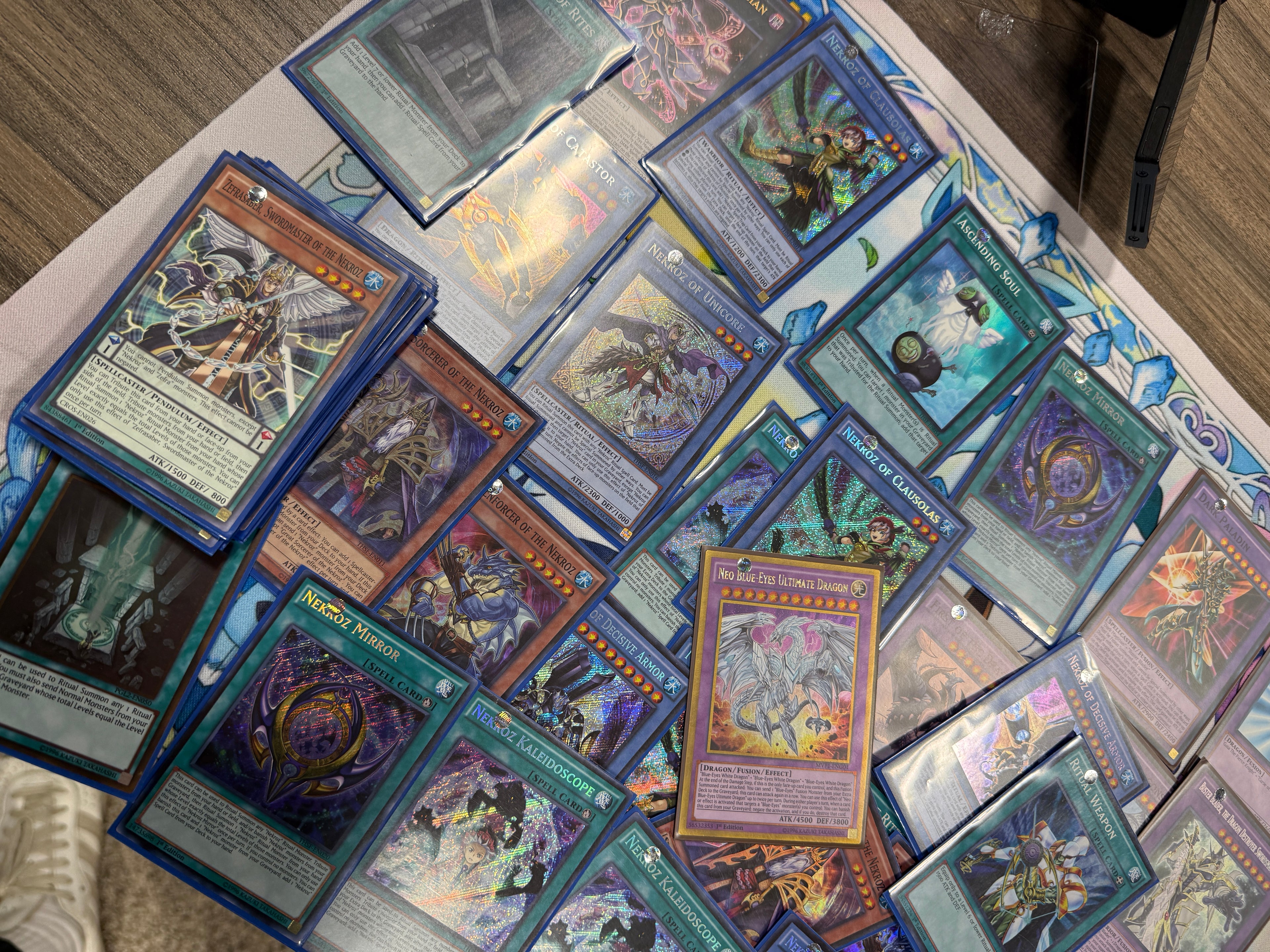 YuGiOh Card Bundle (Nekroz)