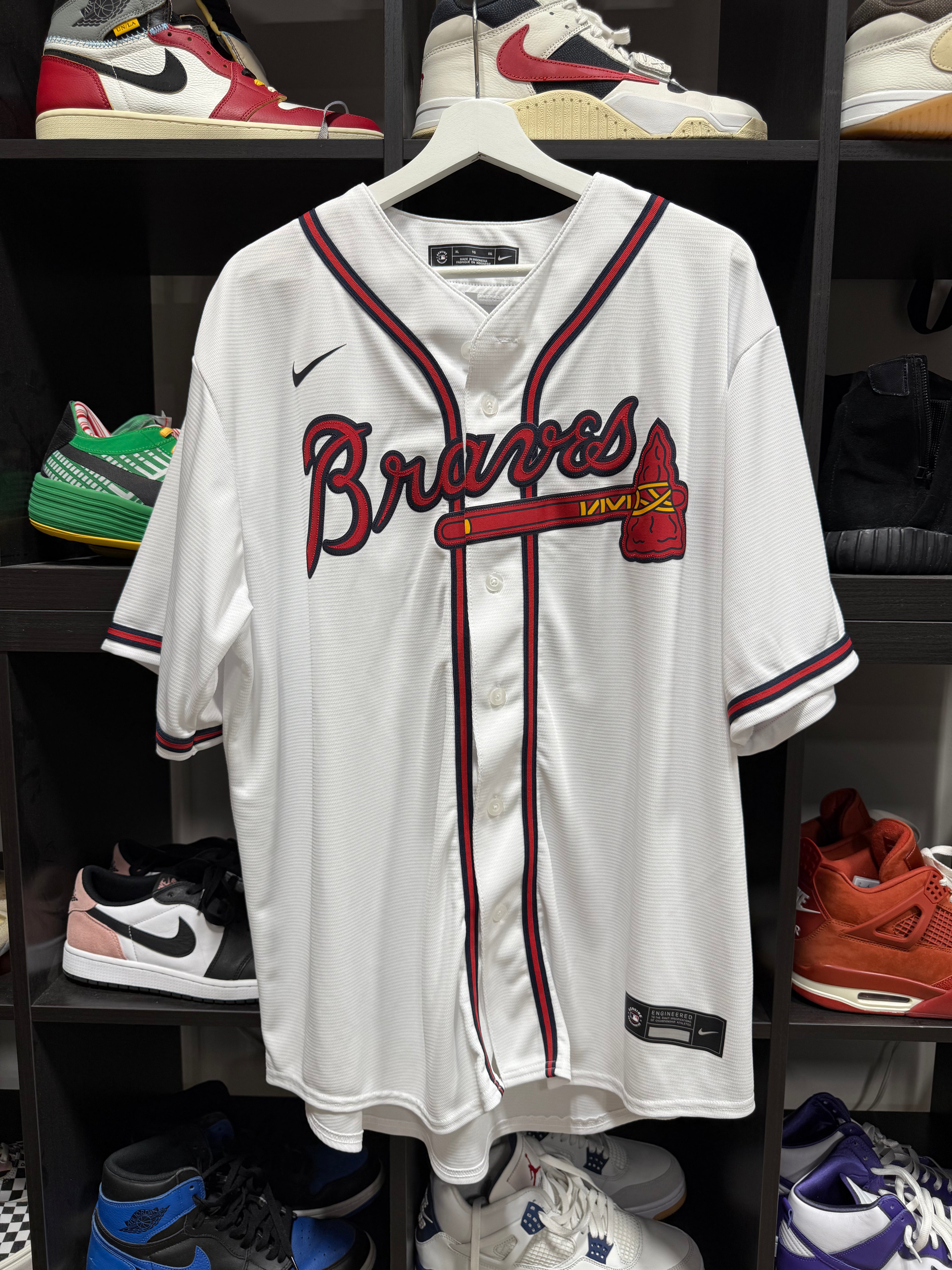 Nike Max Friend Braves Jersey White Sz XL