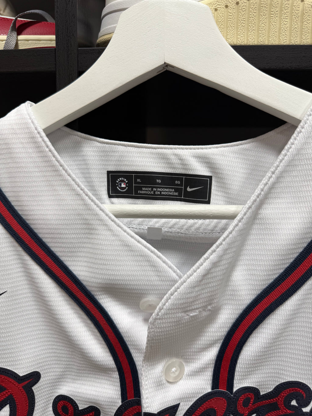 Nike Max Friend Braves Jersey White Sz XL