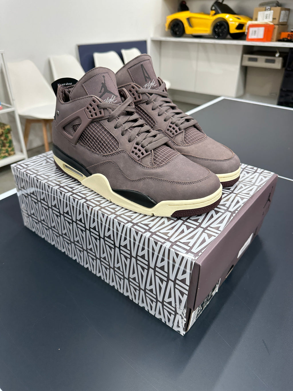 Jordan 4 Retro A Ma Maniére Sz 12