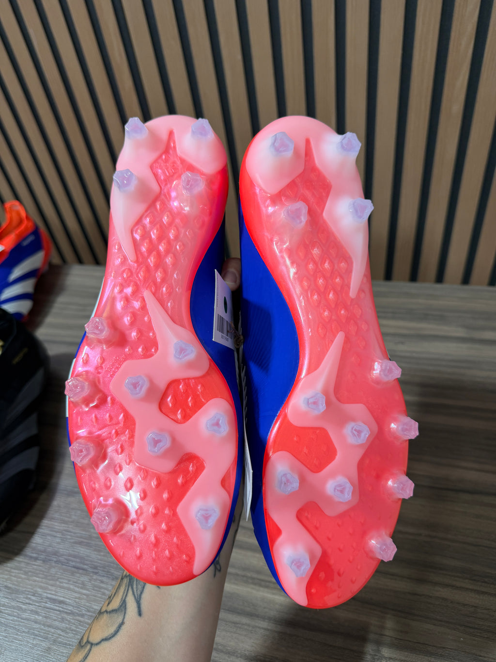 Adidas Predator Elite soccer cleats Sz 9