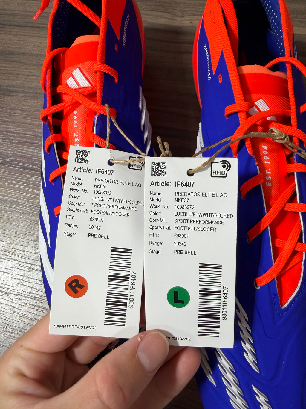 Adidas Predator Elite soccer cleats Sz 9