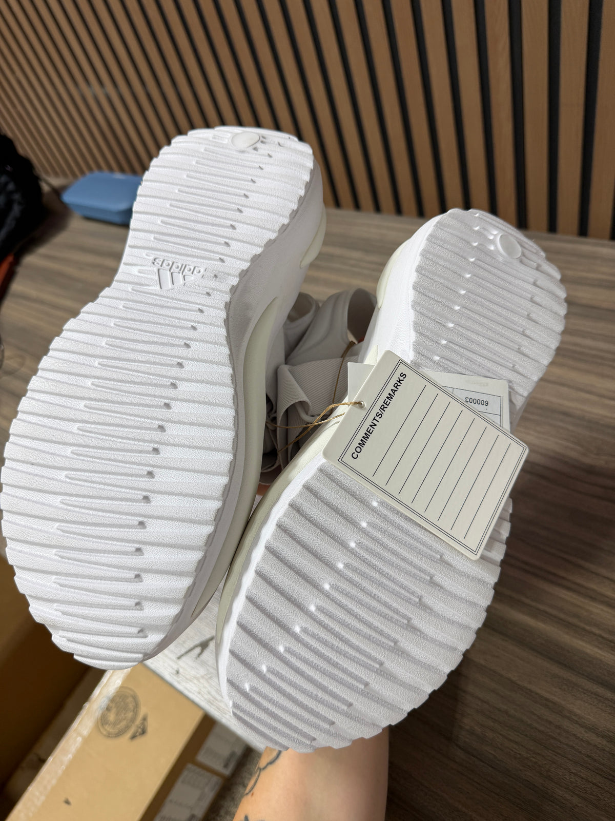 Adidas Mehana platform sandals Sz 7 Womens