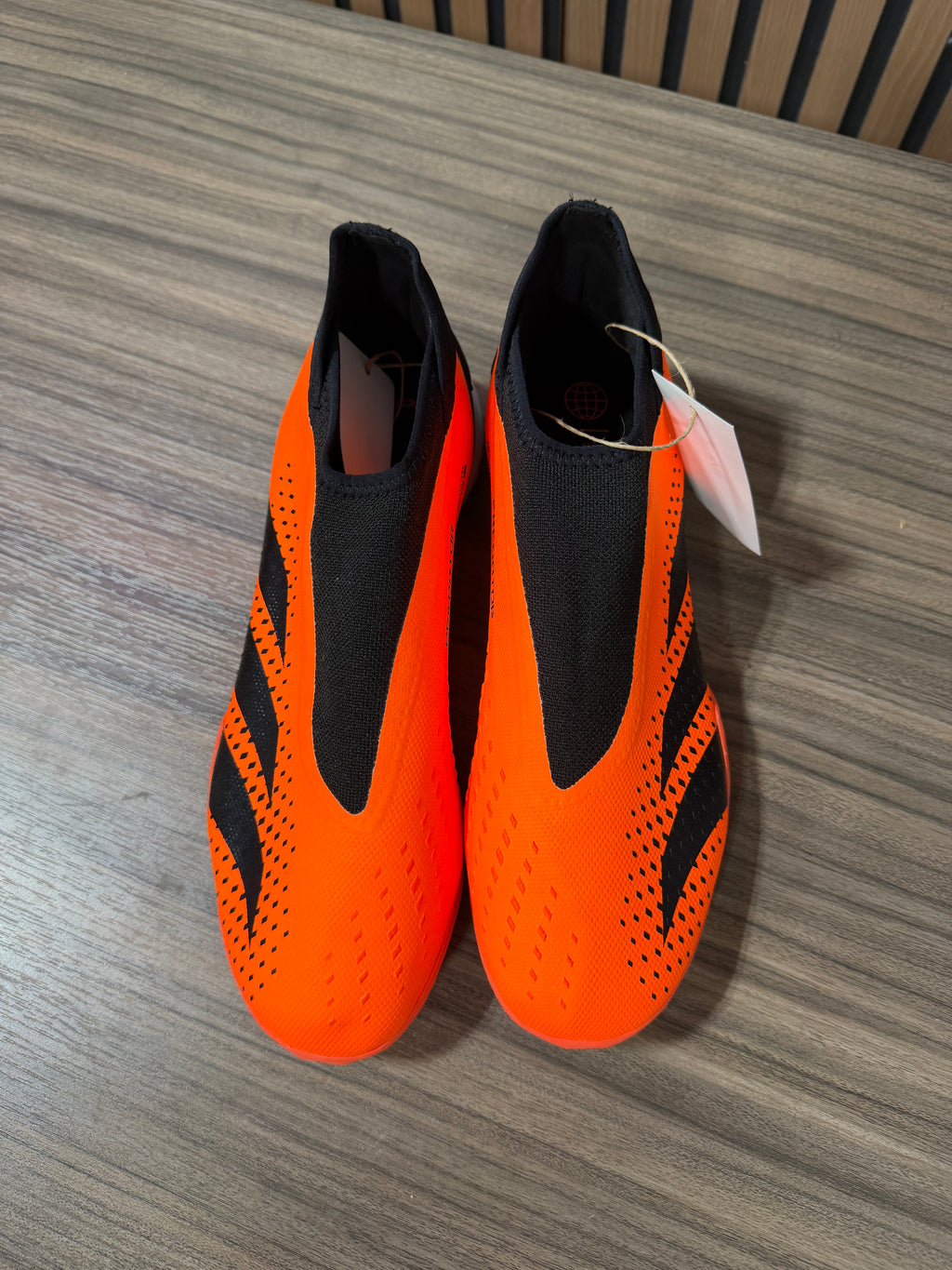 Adidas Predator Accuracy+ FG soccer cleats sz 9