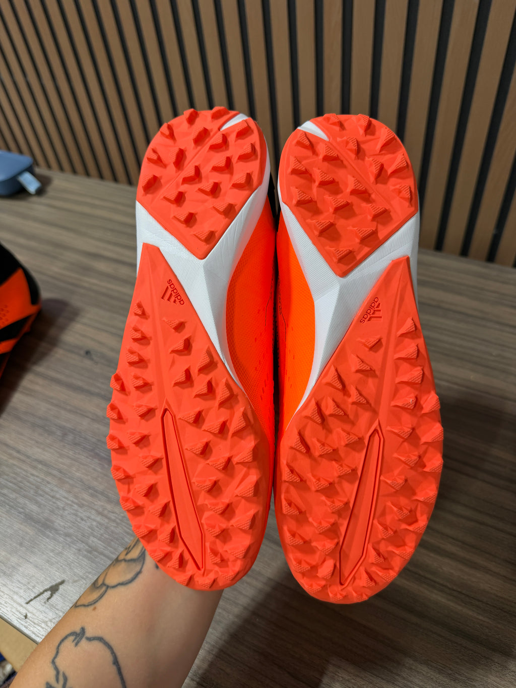 Adidas Predator Accuracy+ FG soccer cleats sz 9