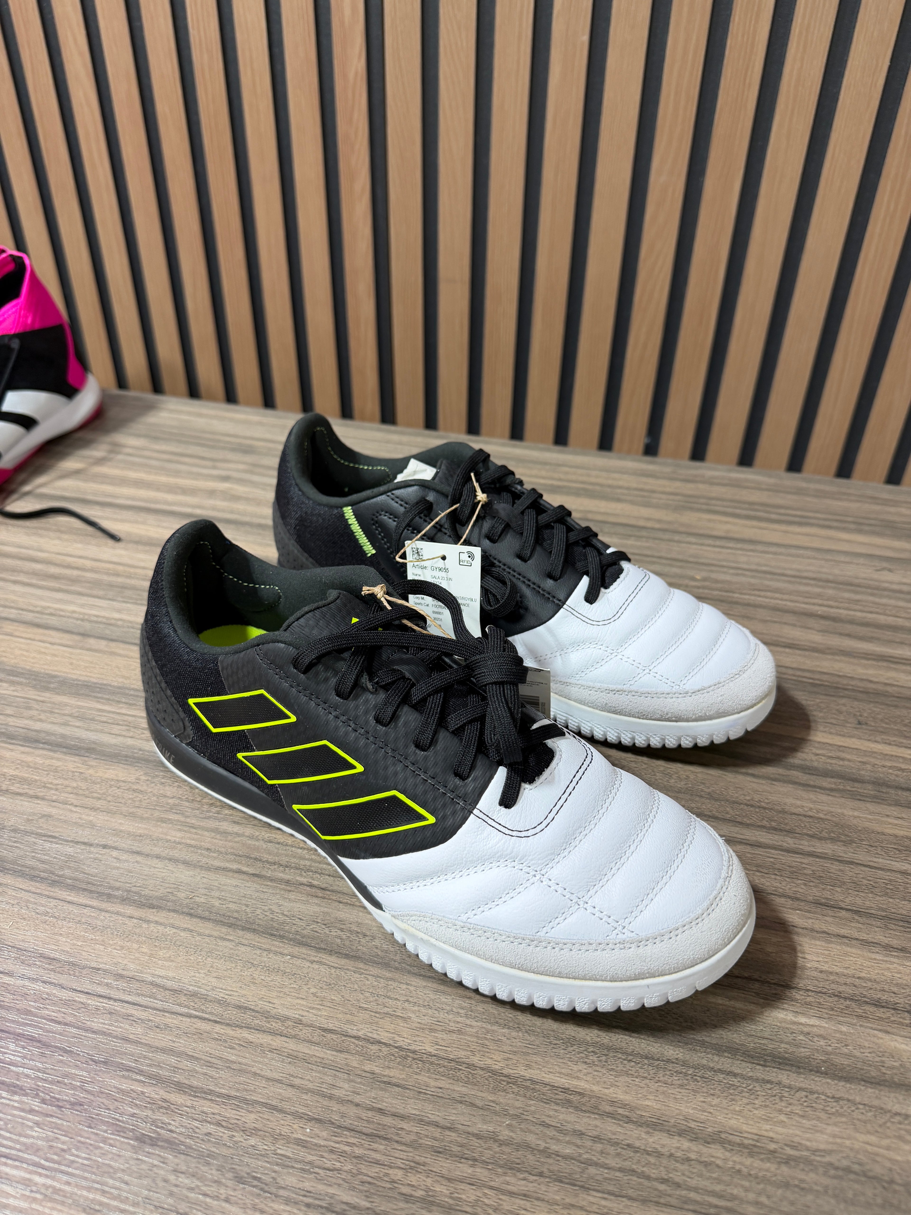 Adidas Top Sala Competition indoor soccer shoe Sz 9