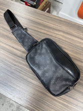 Load image into Gallery viewer, Louis Vuitton Mens Shoulder Bag
