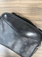 Load image into Gallery viewer, Louis Vuitton Mens Shoulder Bag
