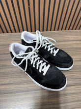 Load image into Gallery viewer, Medicom Toy x Nike Dunk Low SB 'BE@RBRICK' Sz 10.5
