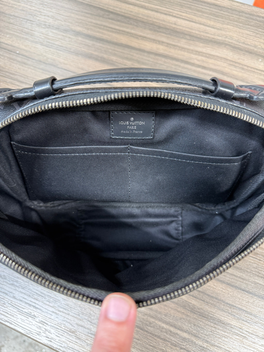 Louis Vuitton Mens Shoulder Bag