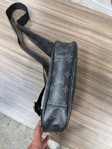 Louis Vuitton Mens Shoulder Bag