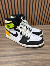 Load image into Gallery viewer, Air Jordan 1 High 'Volt Gold' No Box
