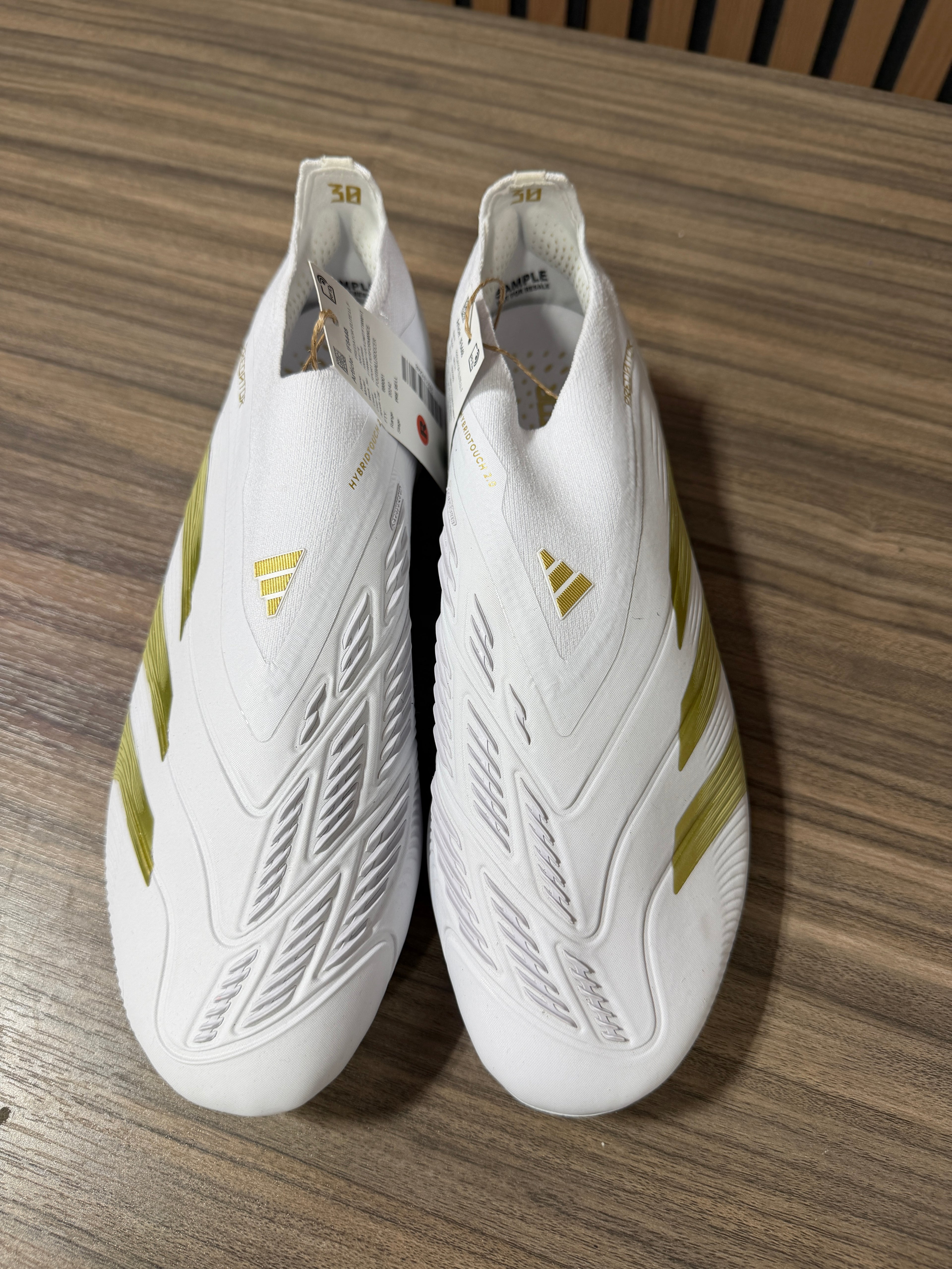 Adidas Predator Elite Laceless FG soccer cleats Sz 9